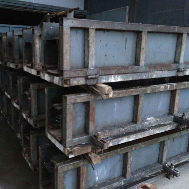 裕顺通模具入室蒸养